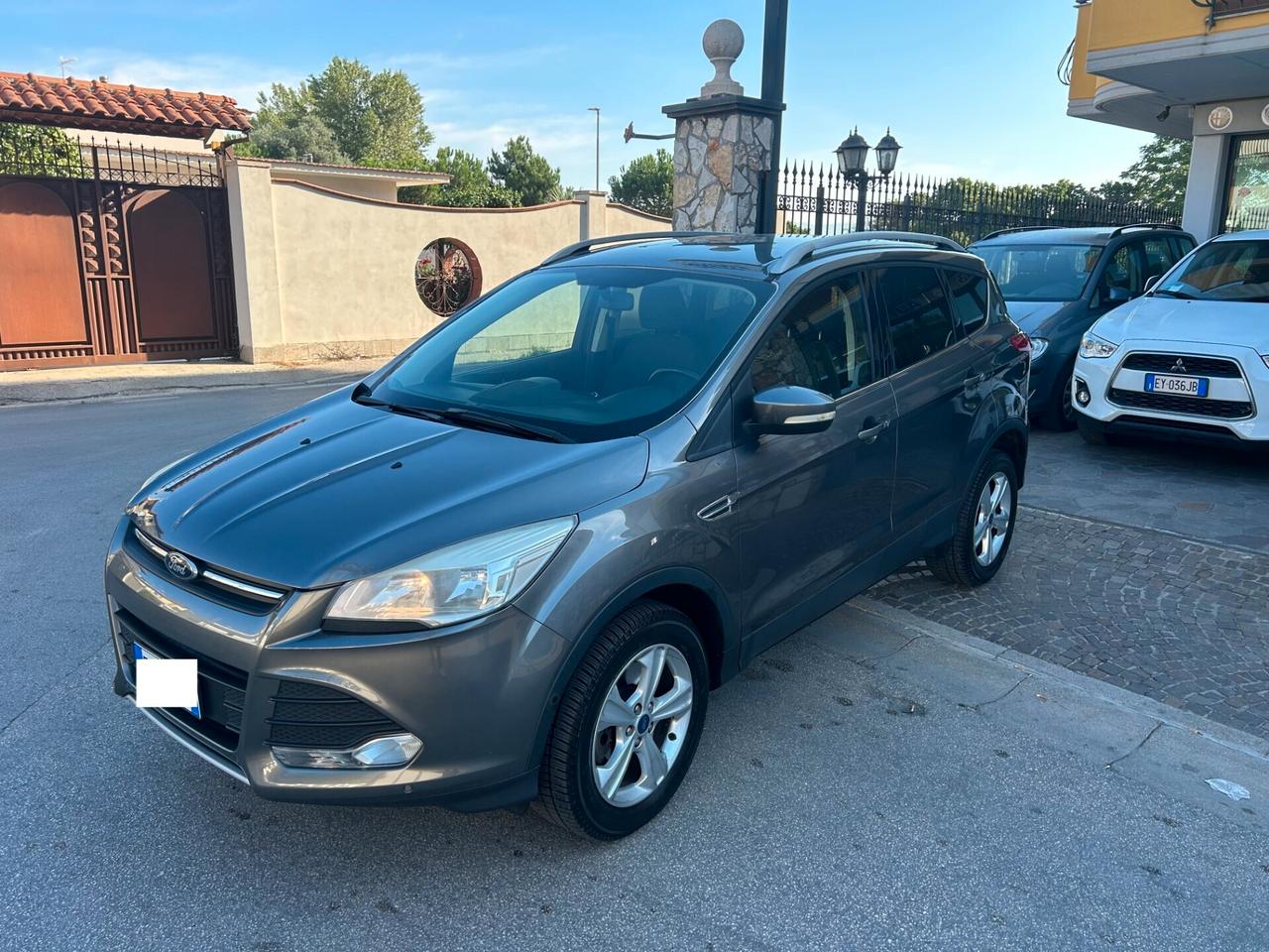 Ford Kuga 2.0 TDCI 140 CV 4WD Titanium