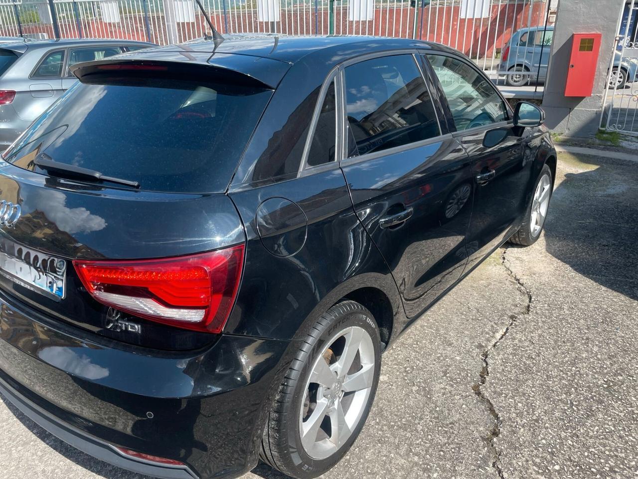 Audi A1 1.6 TDI 116 CV S tronic Sport
