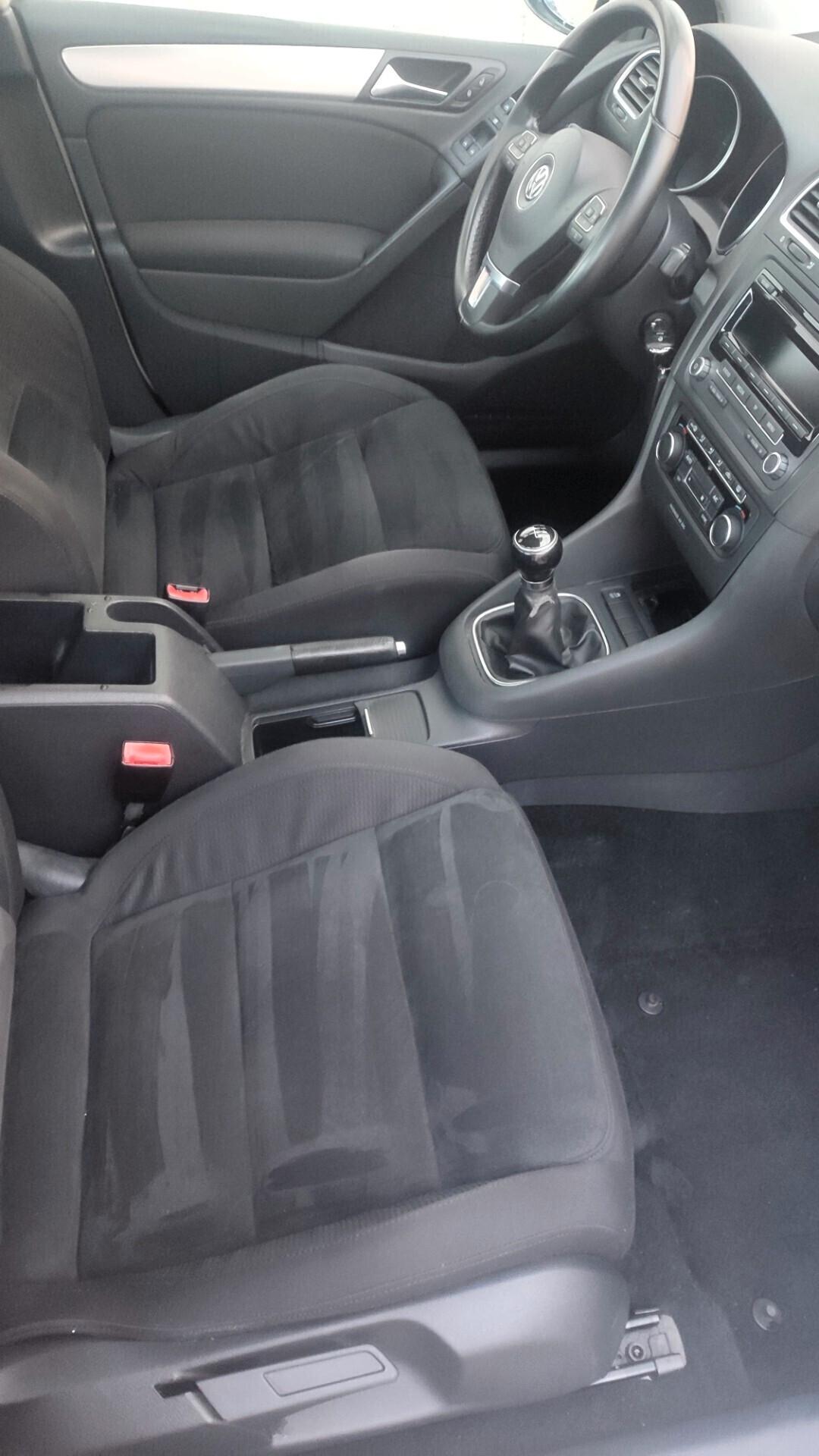 Volkswagen Golf 1.6 TDI DPF 5p. Highline