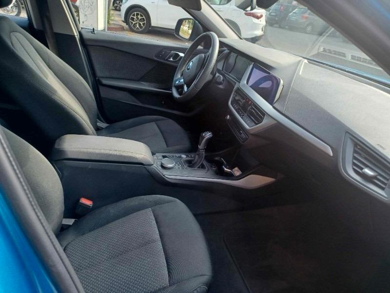Bmw 116 116d 5p. Business Advantage