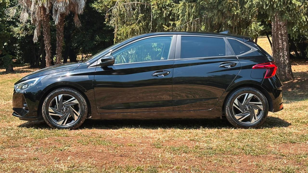 Hyundai i20 1.2 MPI GPL Connectline 2022 PERFETTA NEOP leggi testo
