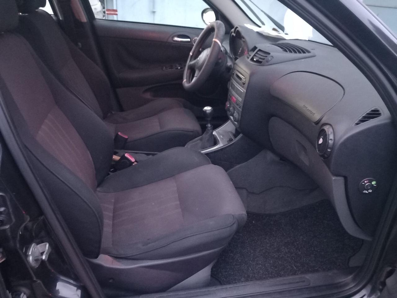 Alfa Romeo 147 1.9 JTD M-JET 16V 5 porte Prog.