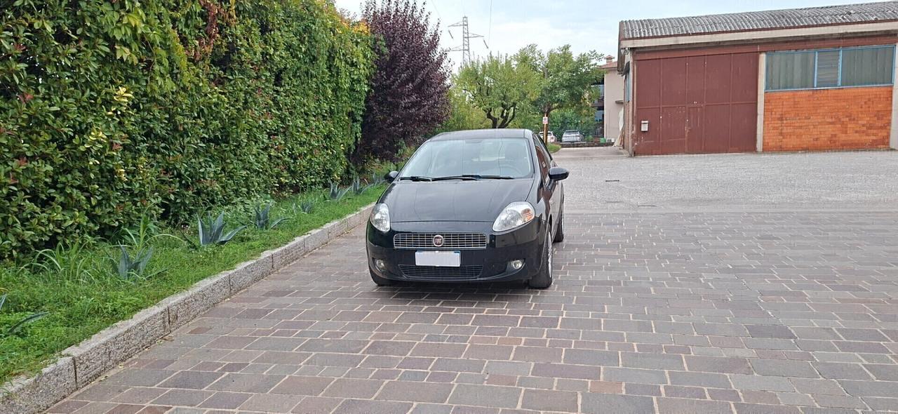 GRANDE PUNTO 1.4 ACTIVE CON GPL X NEOPATENTATI