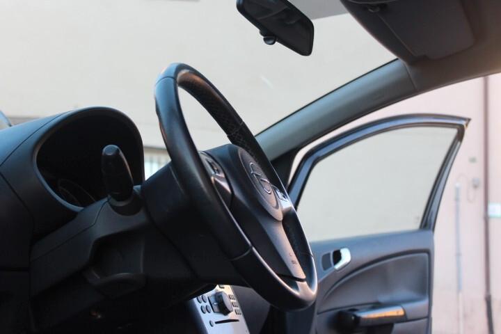 Opel Corsa 1.3 CDTI 75CV 5 porte Elective CONDIZIONI DA AUTO NUOVA UNICO UTILIZZATORE