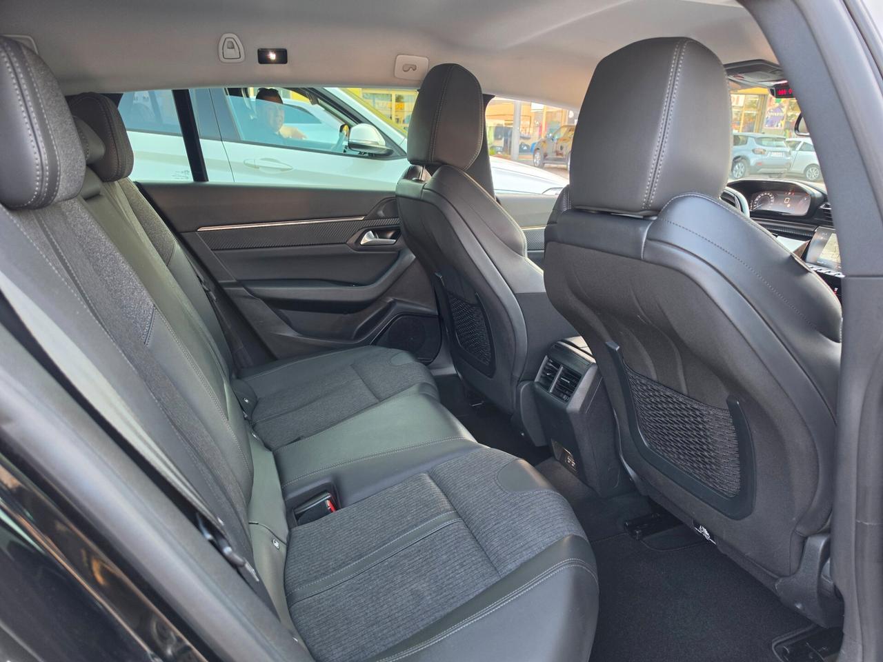Peugeot 508 BlueHDi 130 Stop&Start EAT8 SW Allure Pack