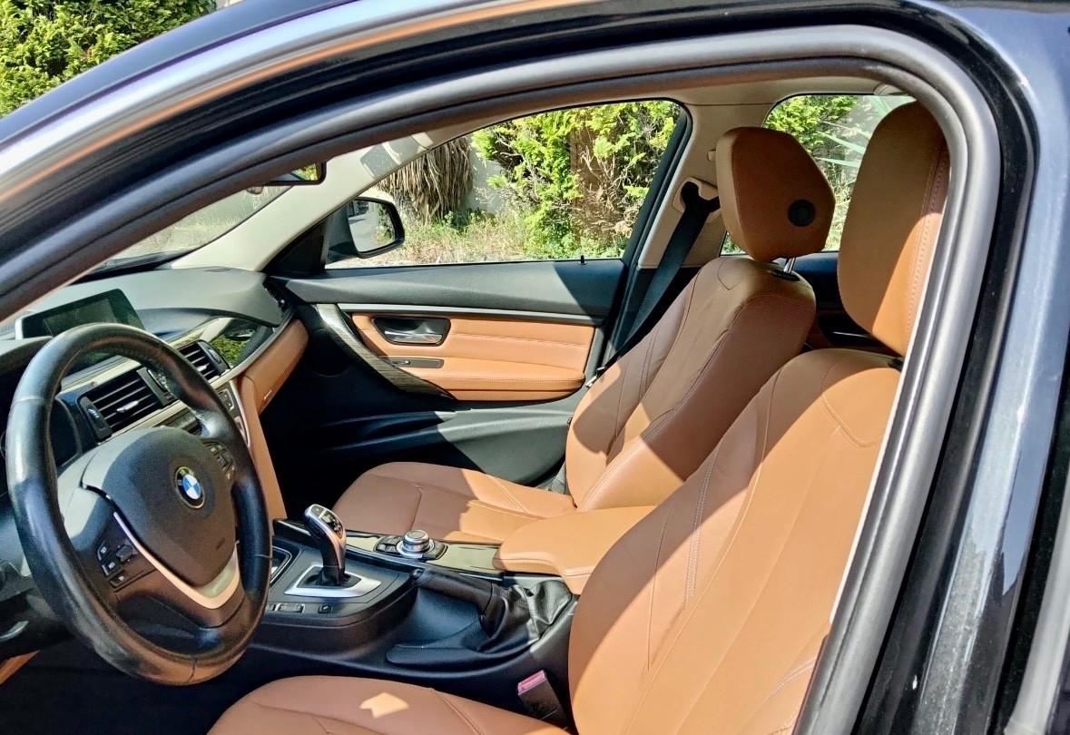 Bmw 320 320d xDrive Touring Luxury