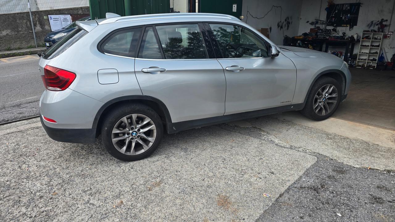 Bmw X1 xDrive20d Sport Line