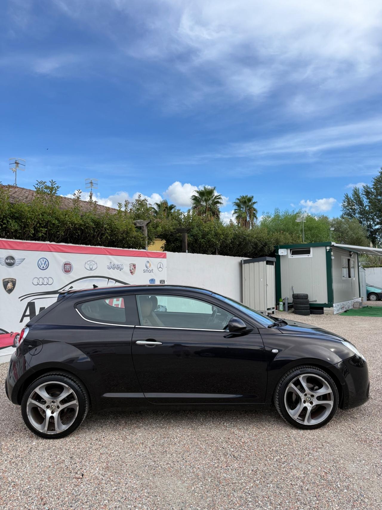 Alfa Romeo MiTo 1.3 JTDm 16V 90 CV Distinctive Sport Pack