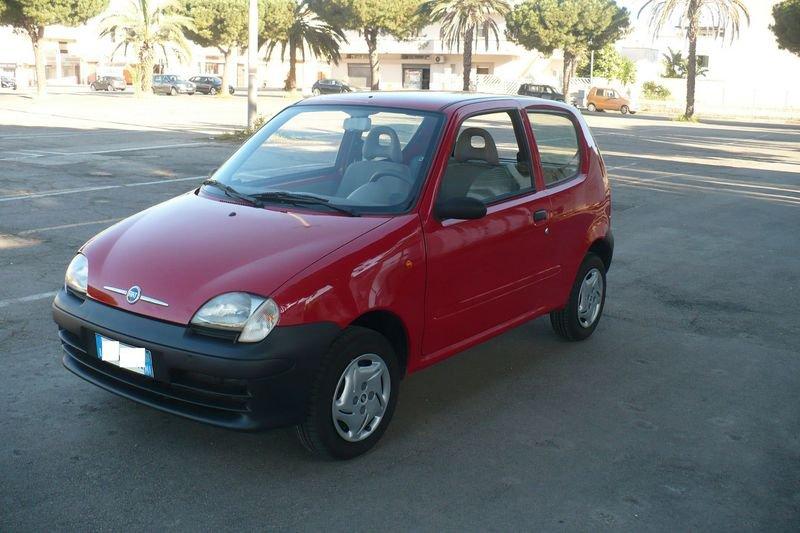 FIAT 600 1.1 Active
