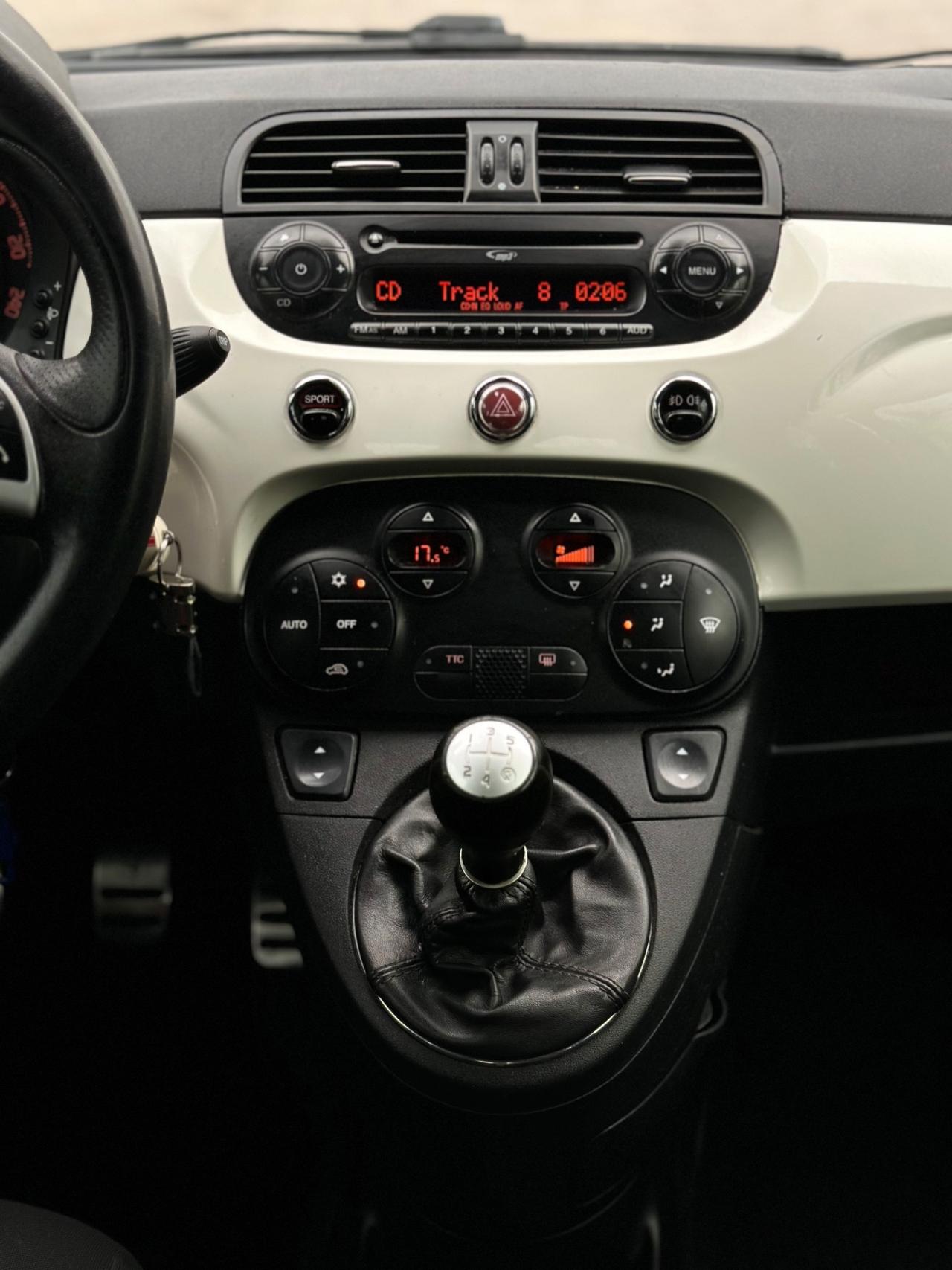 Abarth 500 1.4 Turbo T-Jet Custom