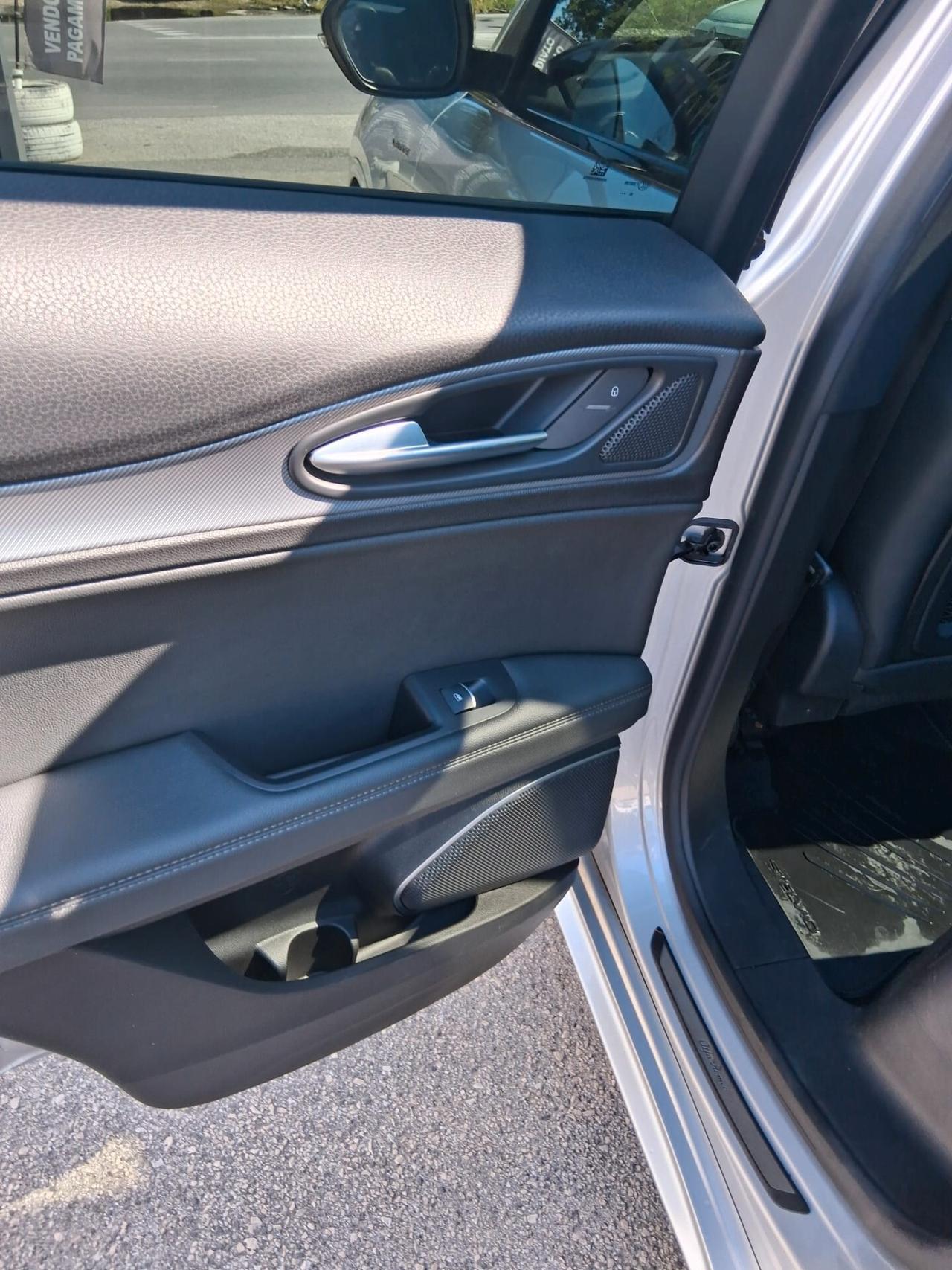 Alfa Romeo Stelvio 2.2 Turbodiesel 210 CV AT8 Q4 Veloce Tì