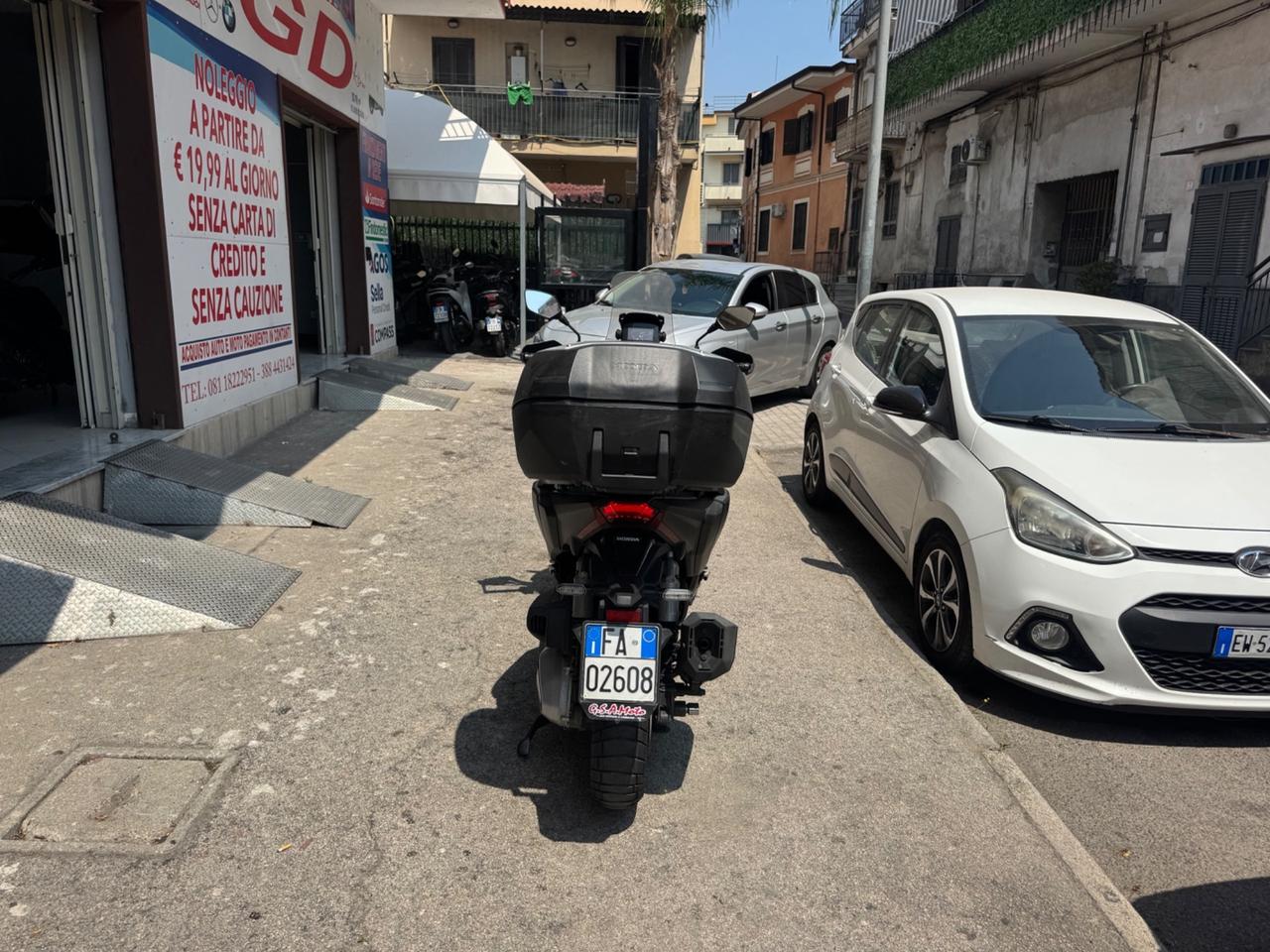 Honda ADV 350 Sport