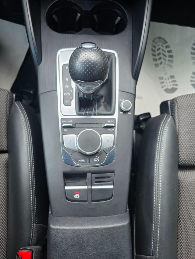 AUDI A3 SPB 30 g-tron S tronic Sport