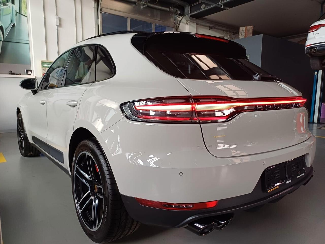 Porsche Macan 2.0 245cv PDK