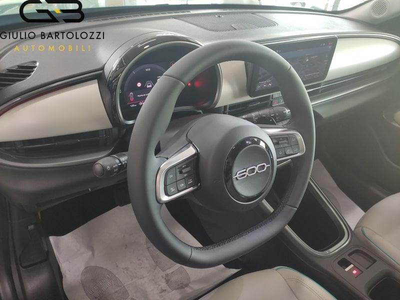FIAT 600 1.2 Hybrid 145cv La Prima