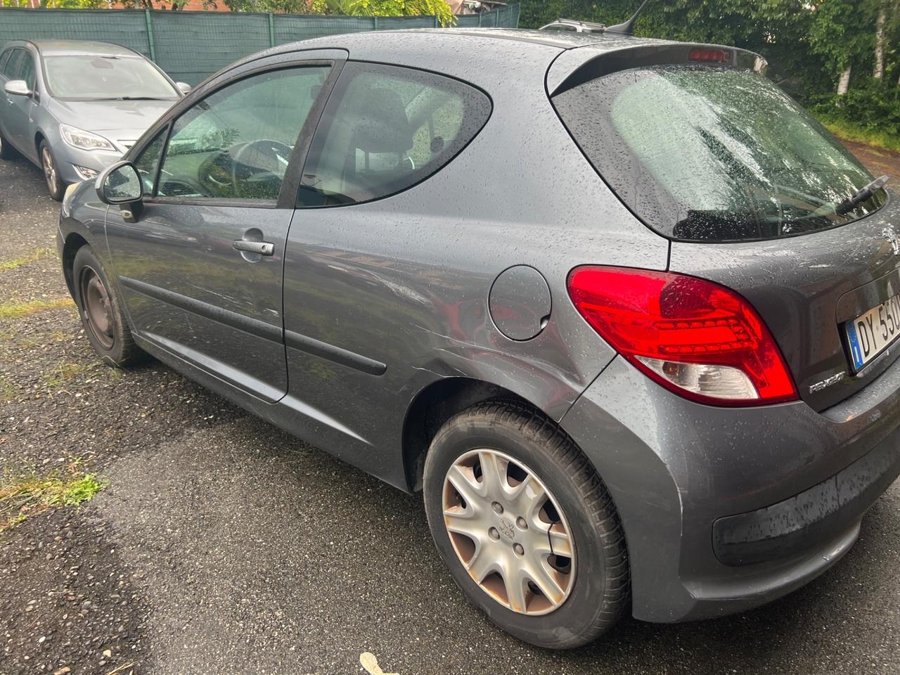 Peugeot 207 1.4 8V 75CV 3p. X Line GPL
