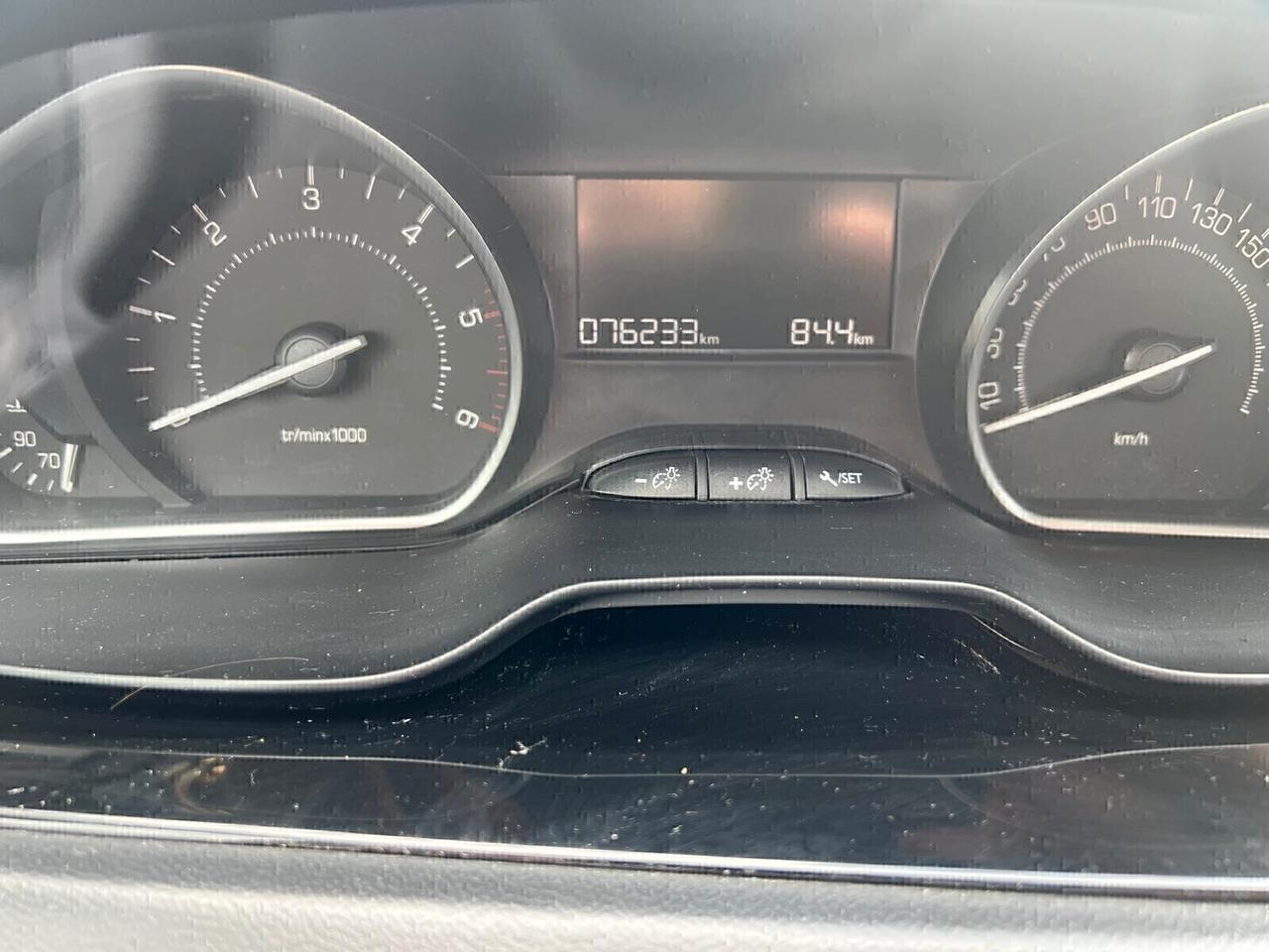 Peugeot 208 BlueHDi 100 Stop&Start 5 porte Allure Pack