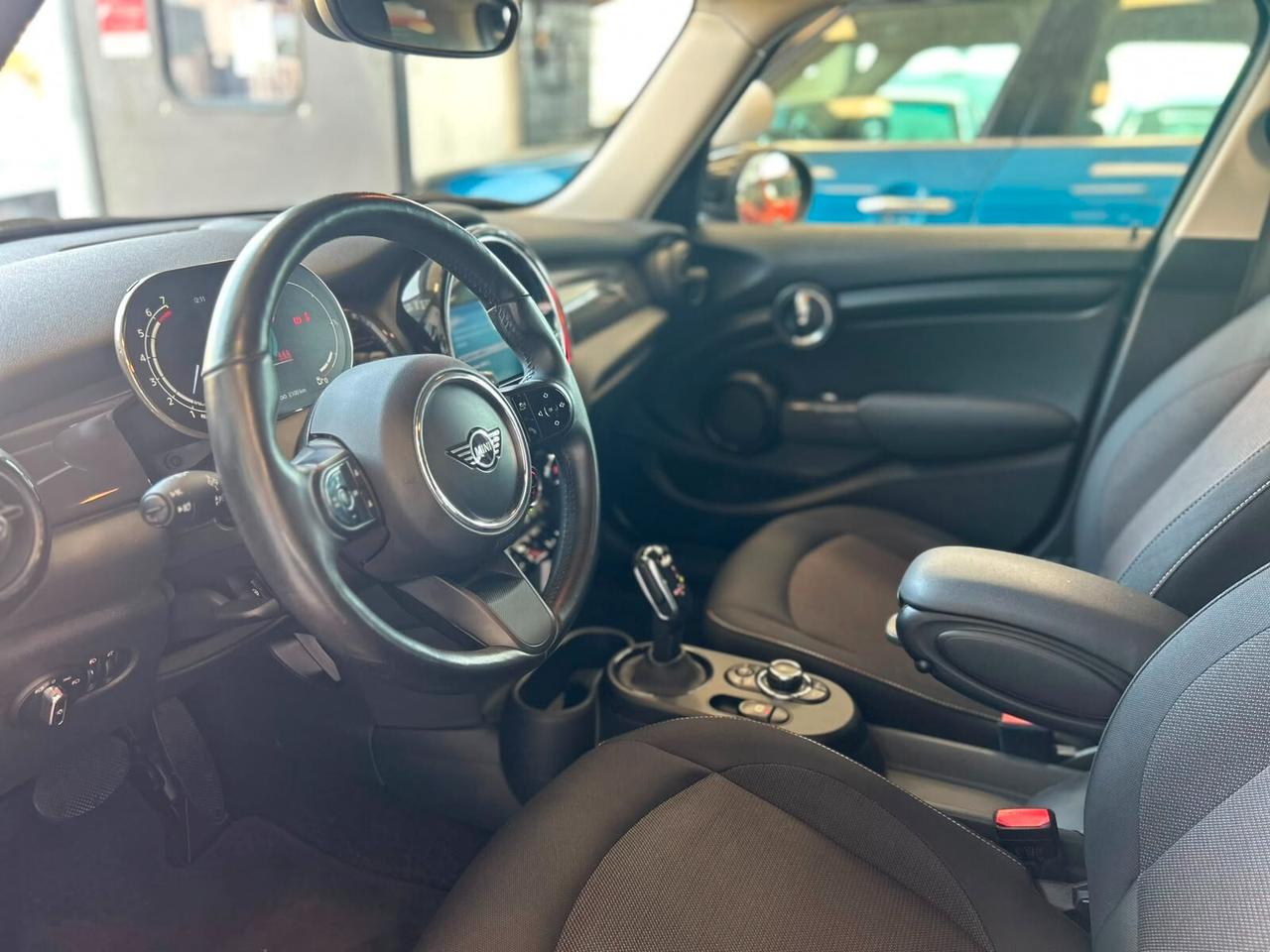 Mini 1.5 One Business
