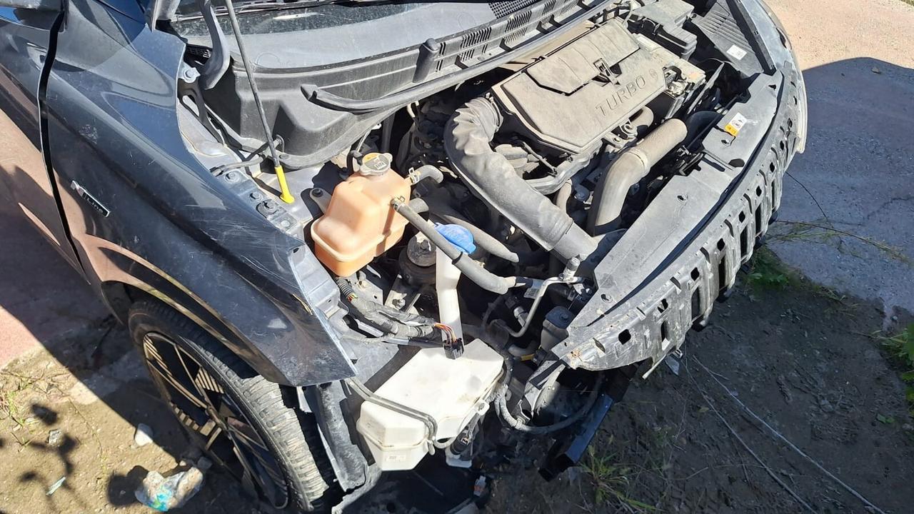 HYUNDAI I10 2023 SINISTRATA BENZINA