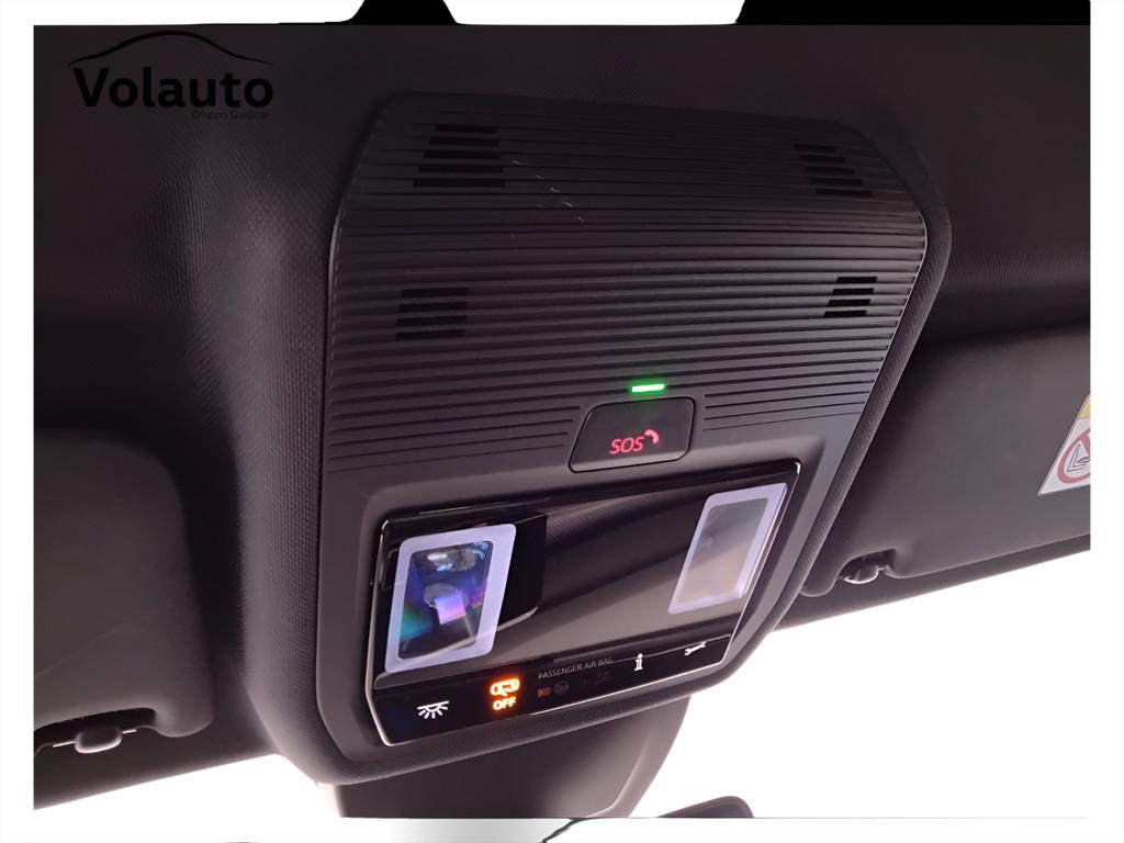 VOLKSWAGEN Golf VIII 2020 - Golf 1.5 tsi evo R-Line 130cv