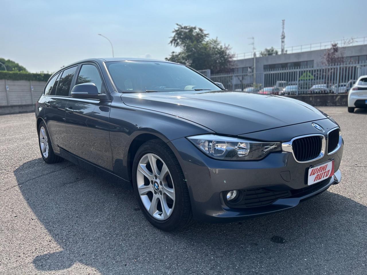 Bmw 320d Touring AUTO
