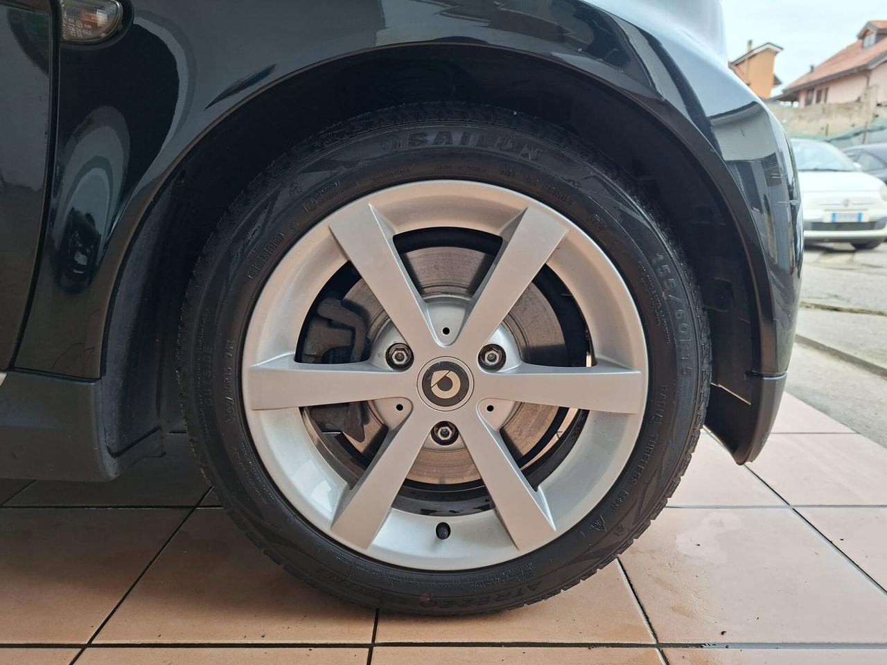 Smart ForTwo Fortwo1.0 mhd Passion 71cv, adatta a neop.