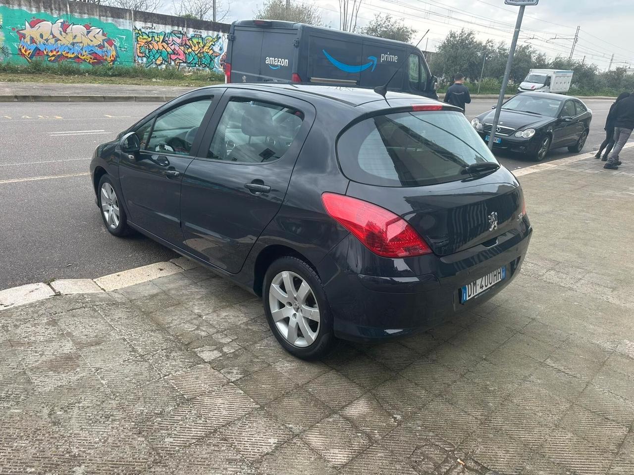 Peugeot 308 1.6 HDi 110CV 5p. Féline (5 Marce)