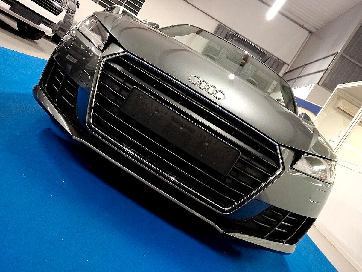 Audi TT ROADSTER 1.8 TFSI SLINE 19" MATRIX CABRIO S-LINE