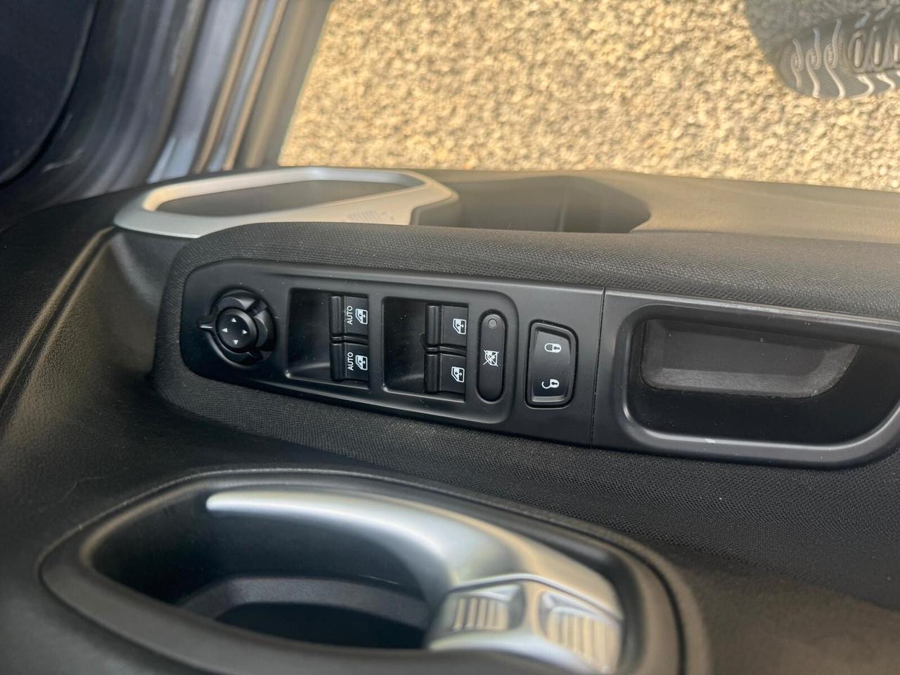 Jeep Renegade 1.6 Mjt 120 CV Longitude