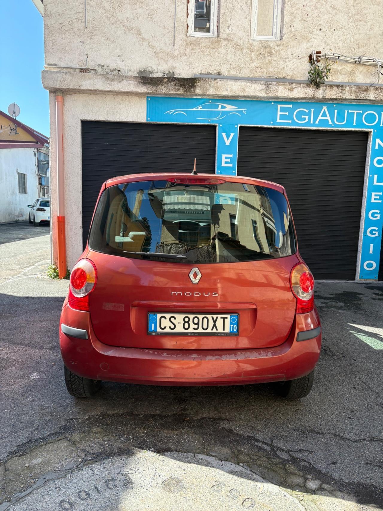 Renault Modus 1.2 16V Luxe Privilège