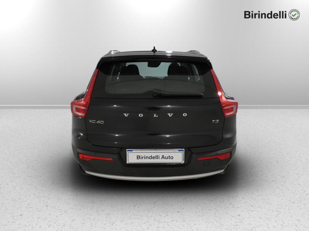 VOLVO XC40 (2017-->) - XC40 T3 Geartronic Momentum