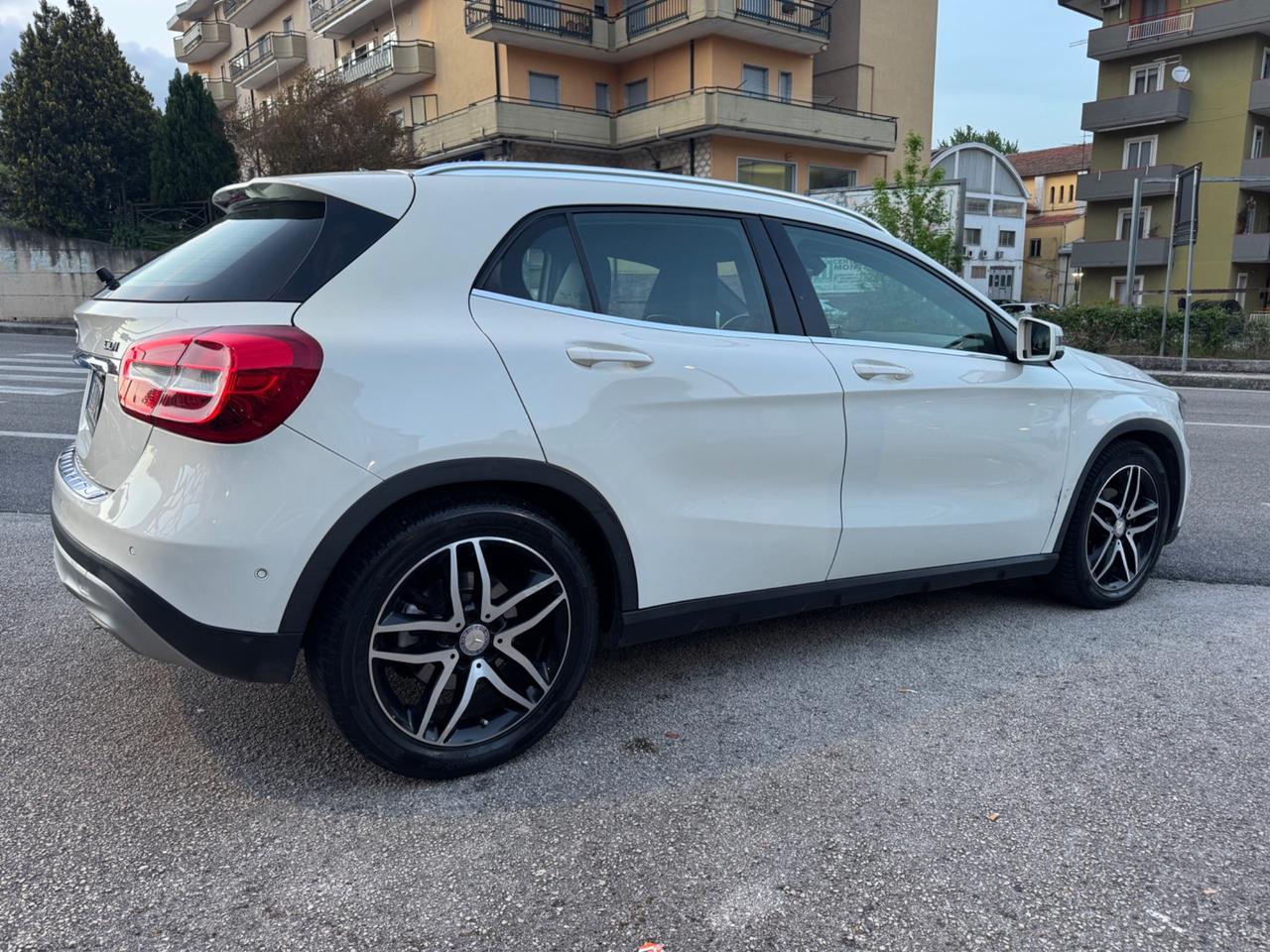 Mercedes-benz GLA 200 CDI Automatic Sport