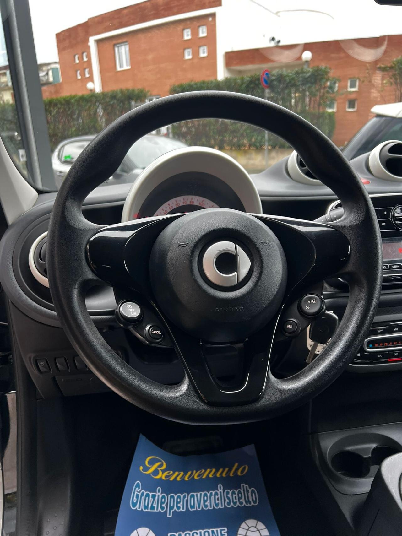Smart ForFour 70 1.0 Youngster NEOPATENTATI