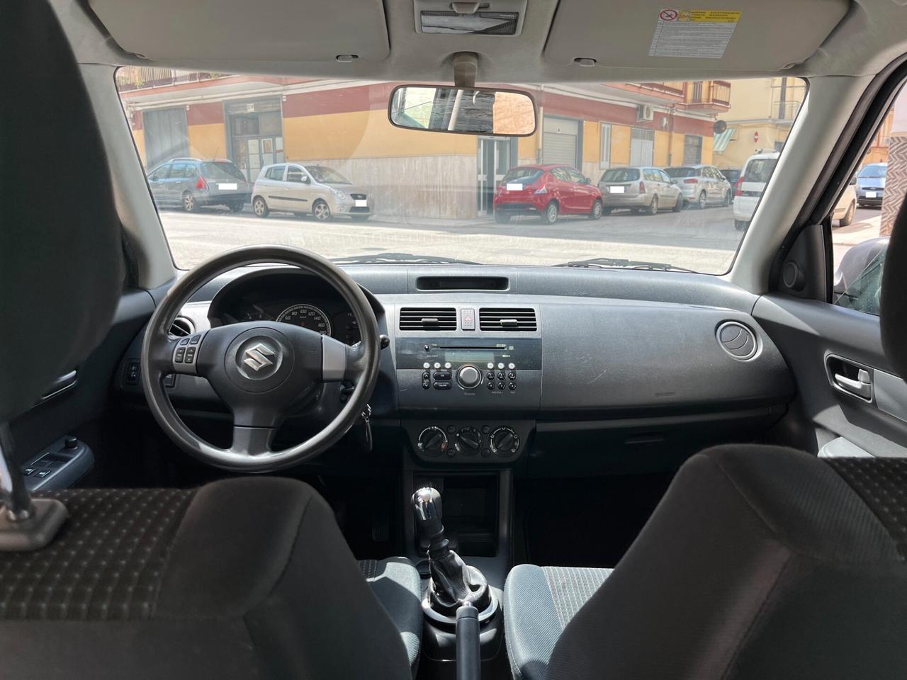 Suzuki Swift 1.3 DDiS 5p. GL