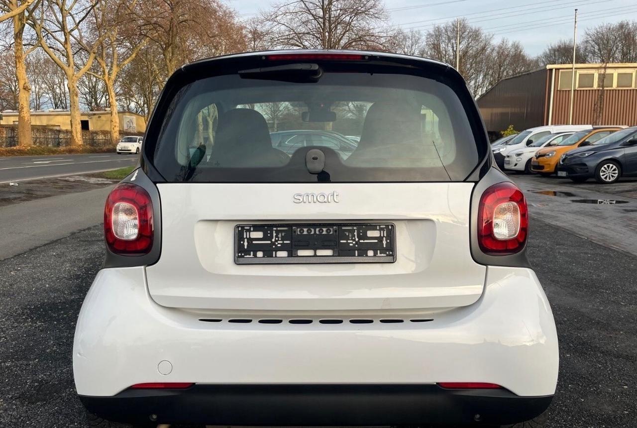 Smart ForTwo 1.0 71cv Coupe Clima cambio Auto