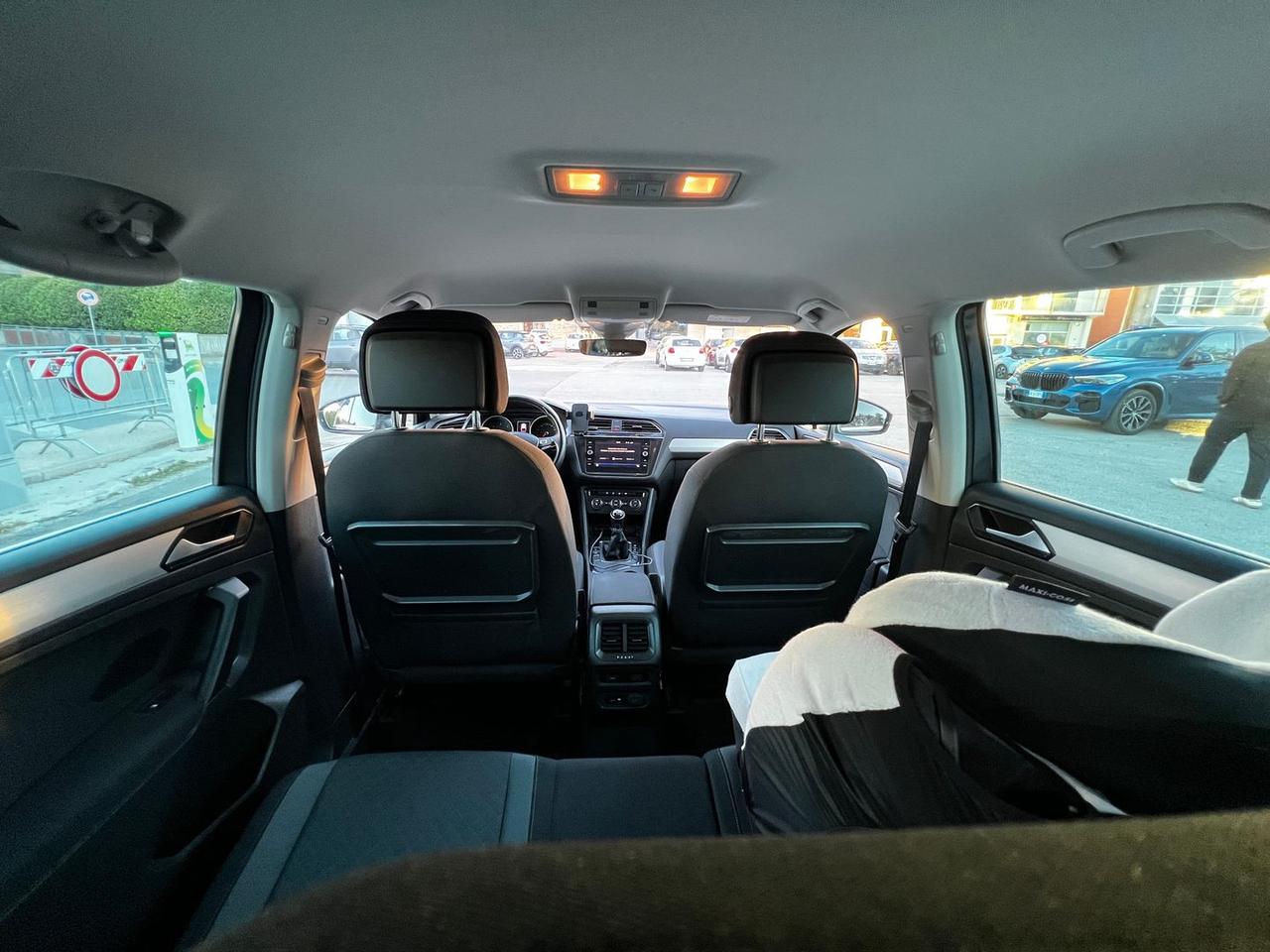 Volkswagen Tiguan Sport 1 #50918