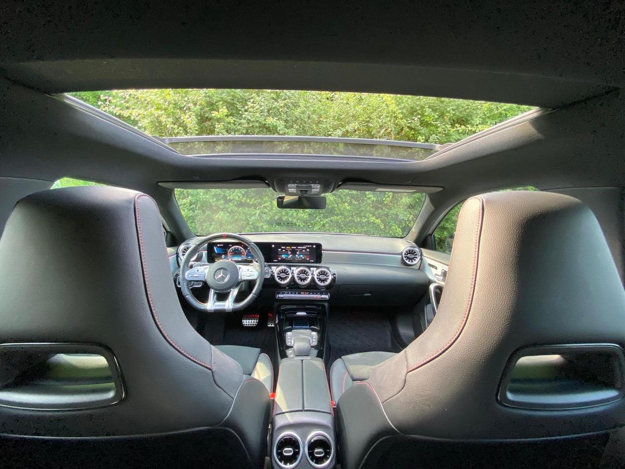 Mercedes-Benz A 35 AMG Premium Plus #6133