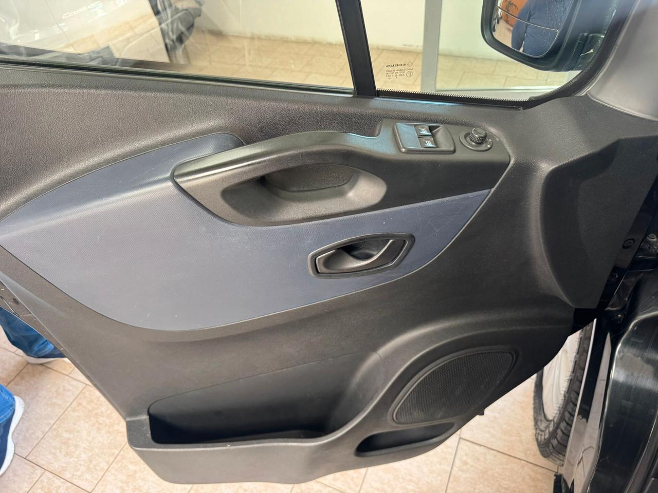 Opel Vivaro 29 1.6 BiTurbo S&S EcoFLEX PL-TN Combi Sport