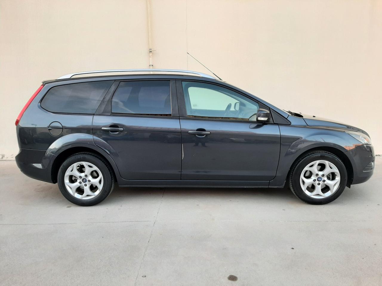 Ford Focus SW 1.6 115cv GPL Titanium