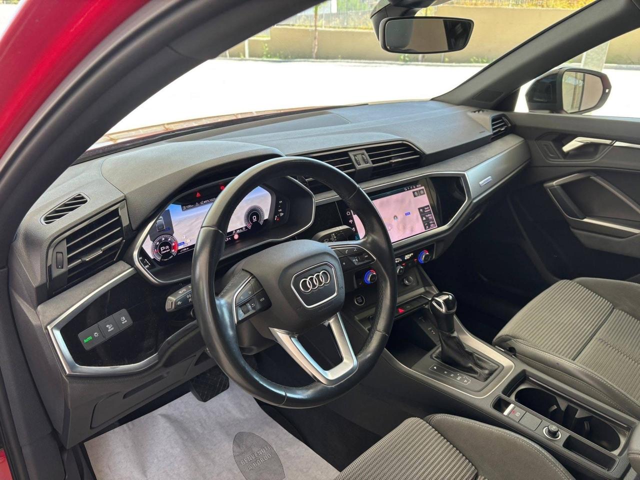Audi Q3 35 TDI S line Sport Back