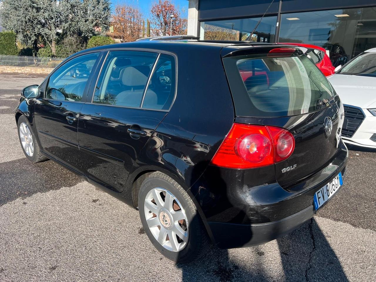 Volkswagen Golf 1.6 16V FSI 5p. Comfortline