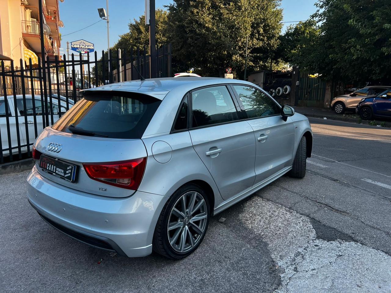 Audi A1 1.6 TDI Sportback S line edition plus