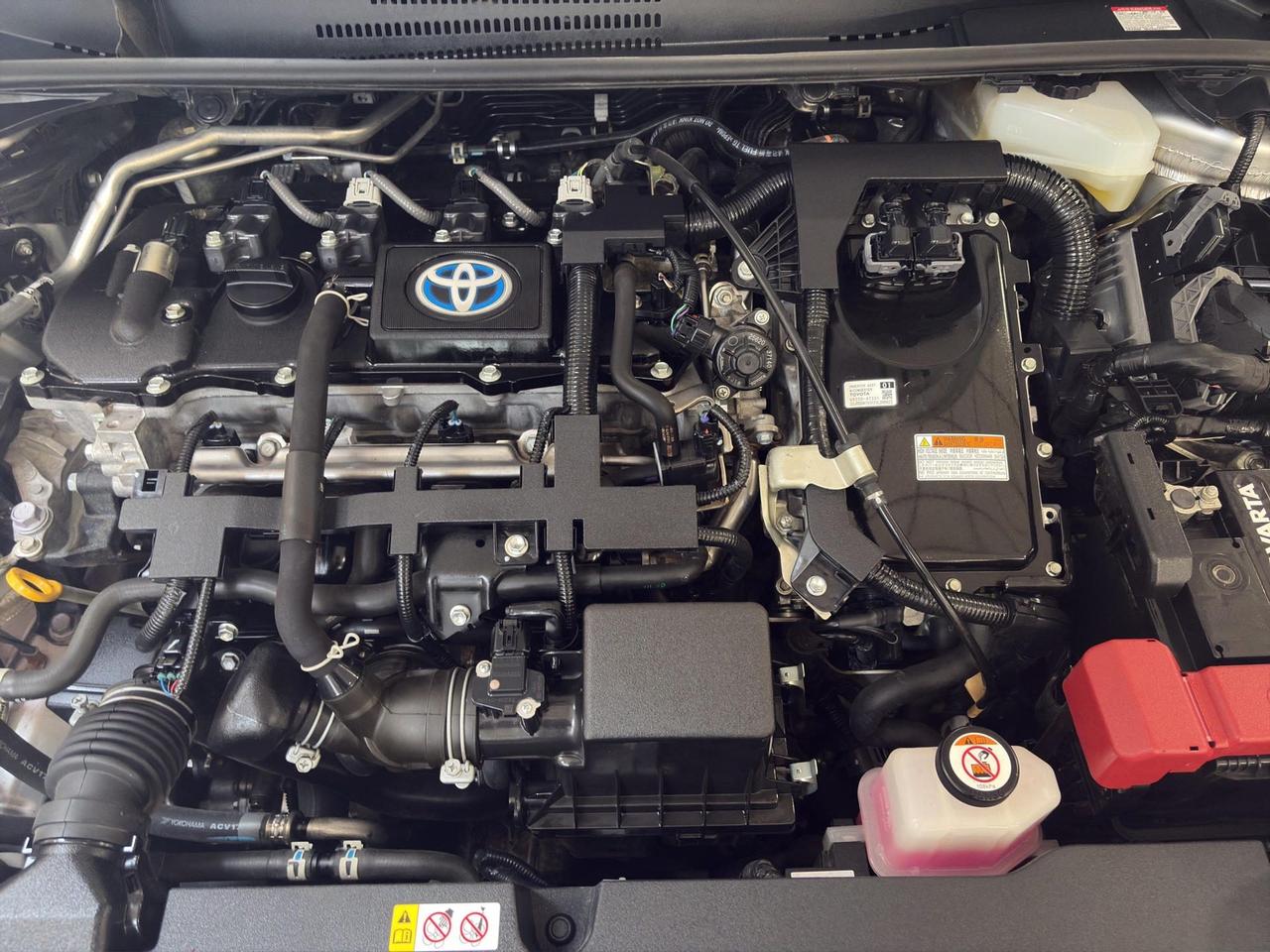 Toyota Corolla 1.8h Active cvt