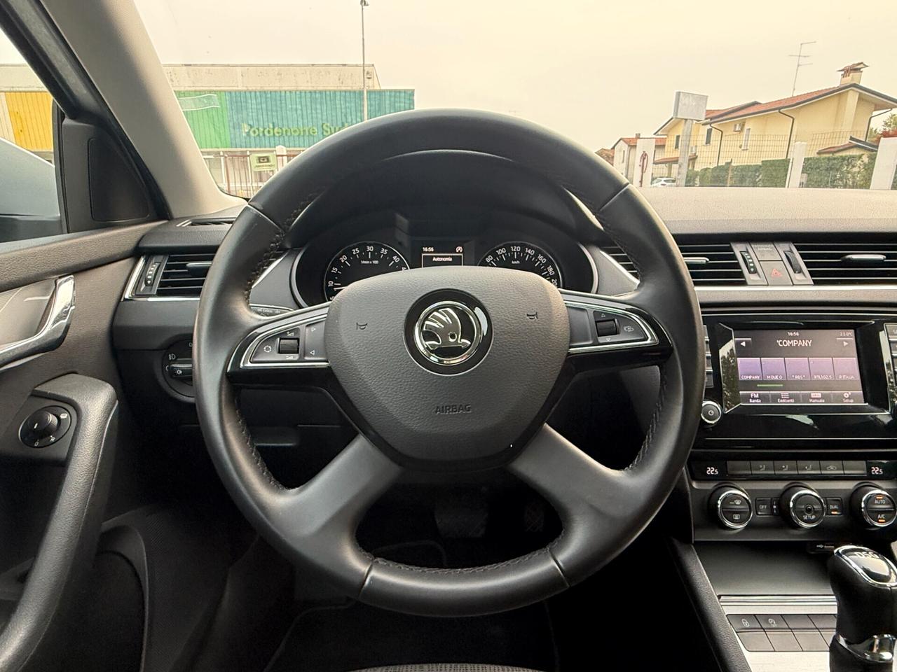 Skoda Octavia 1.6 TDI CR 105 CV DSG Wagon Executive