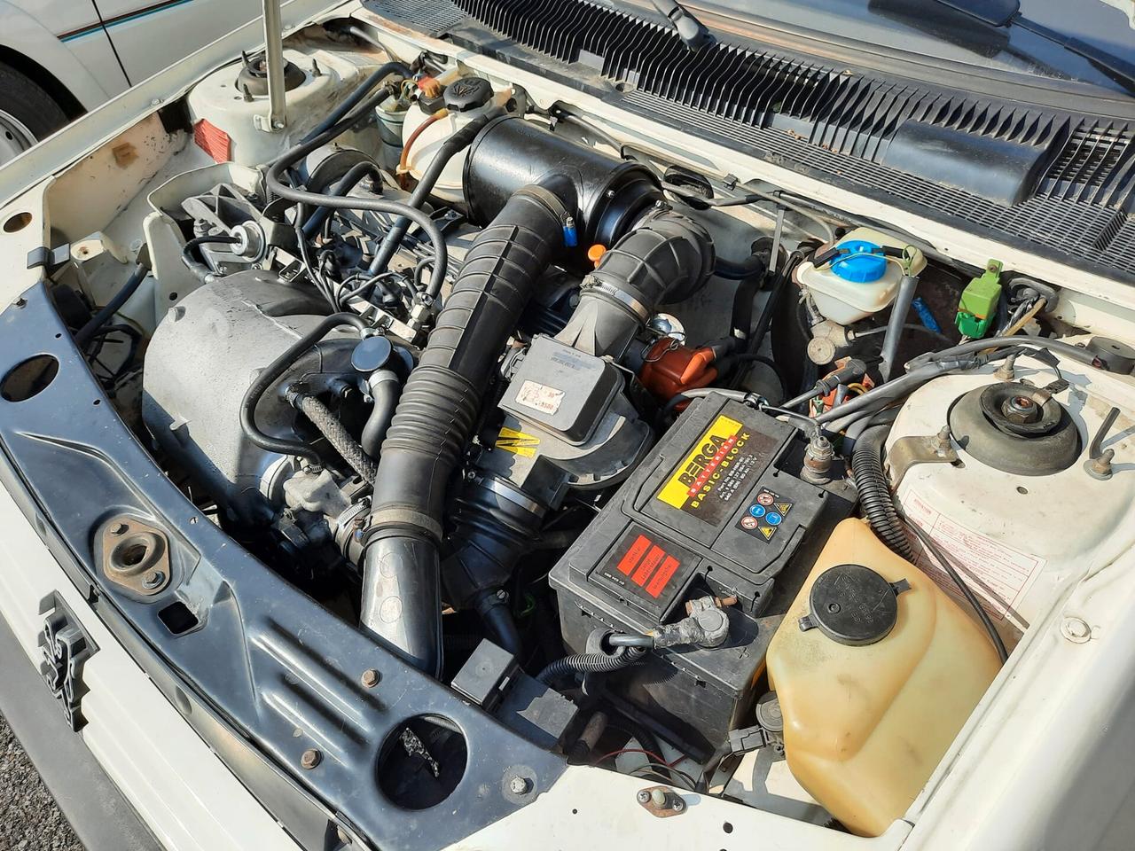 Peugeot 205 CTI 1600 Cabriolet del 1988