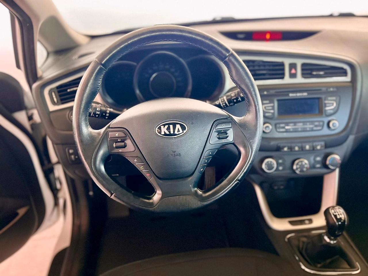 Kia Ceed cee'd 1.4 CRDi SW Cool