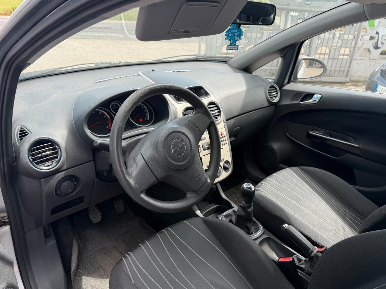 Opel Corsa 1.0 12V 5 porte Club