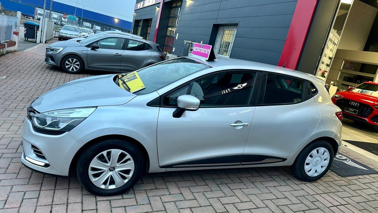 Renault Clio TCe 12V 90 CV GPL 5 porte Business