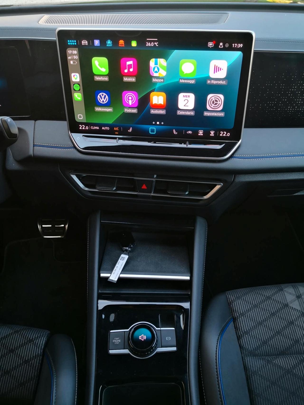 Volkswagen Tiguan 2.0 TDI 150 CV DSG R-Line ***TELECAMERA***SEDILI MASSAGGIANTI***