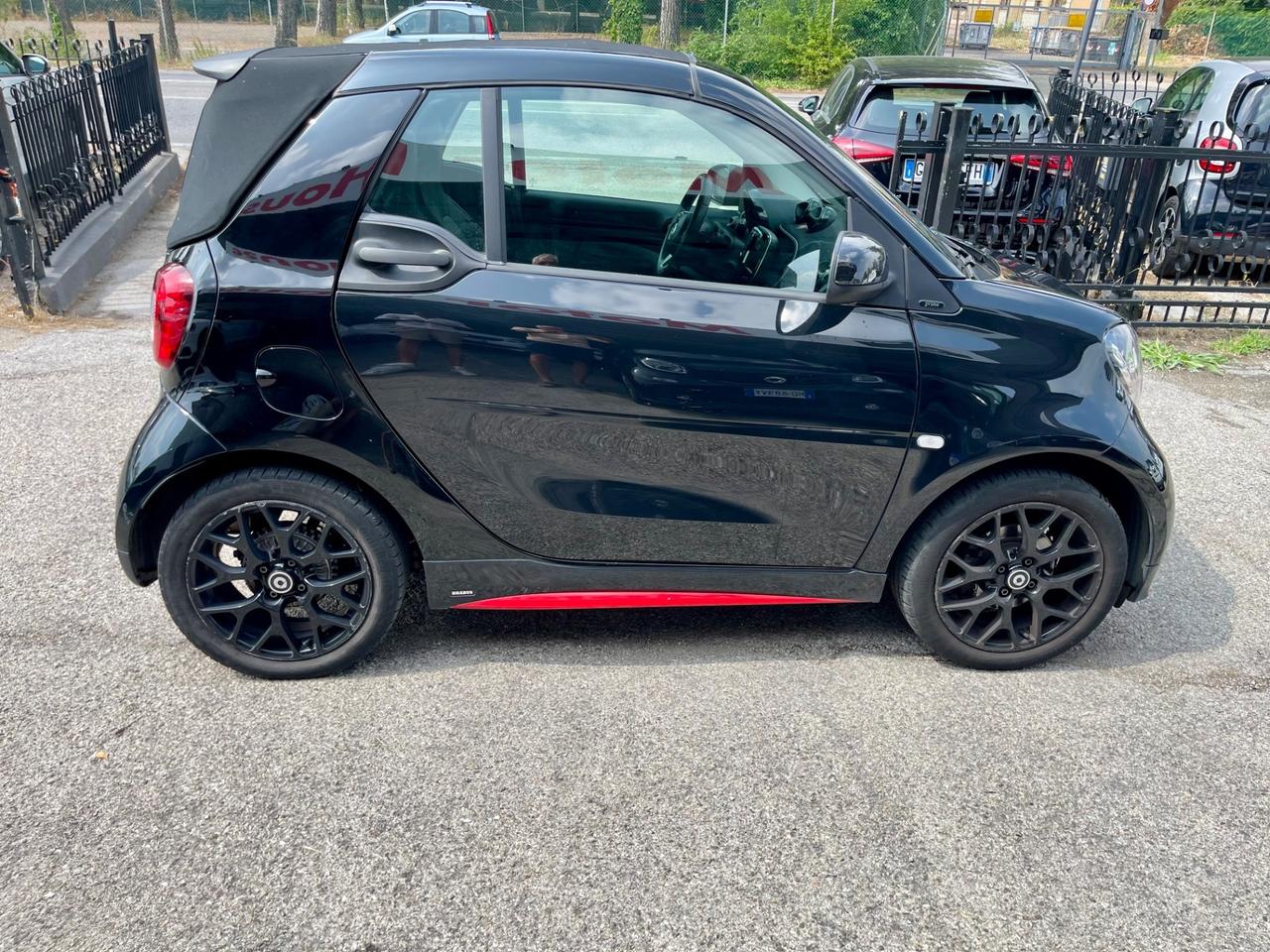 Smart ForTwo BRABUS 0.9 Turbo twinamic Urban runner